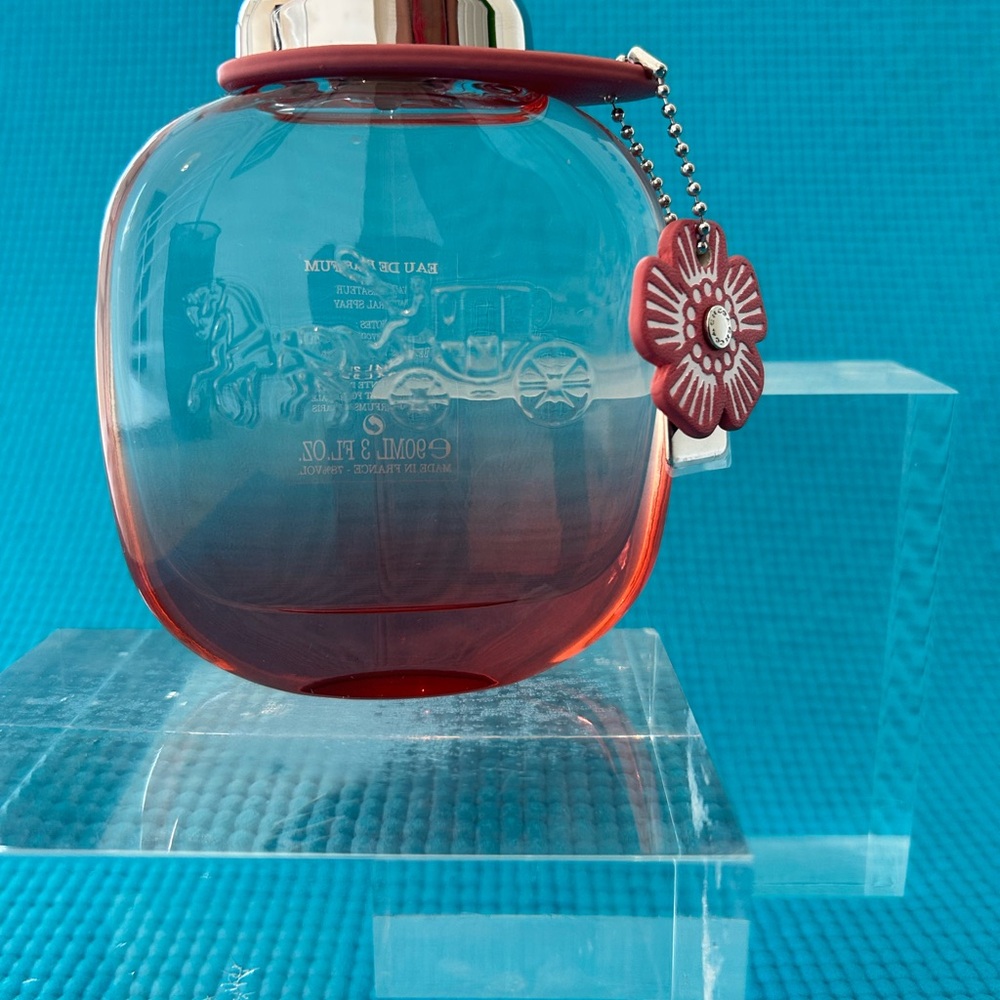 COACH EAU DE PARFUM
3 OZ. Coach Eau De Parfum - Picture 6 of 7